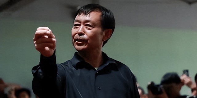 72岁的马保国，正在成为夜店顶流