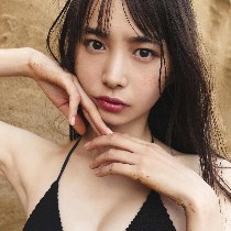 令和首位女骑士刃唯阿 爱笑的性格派模特井桁弘恵