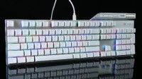 104键轴体可换+幻彩RGB 雷柏V700DIY机械键盘评测